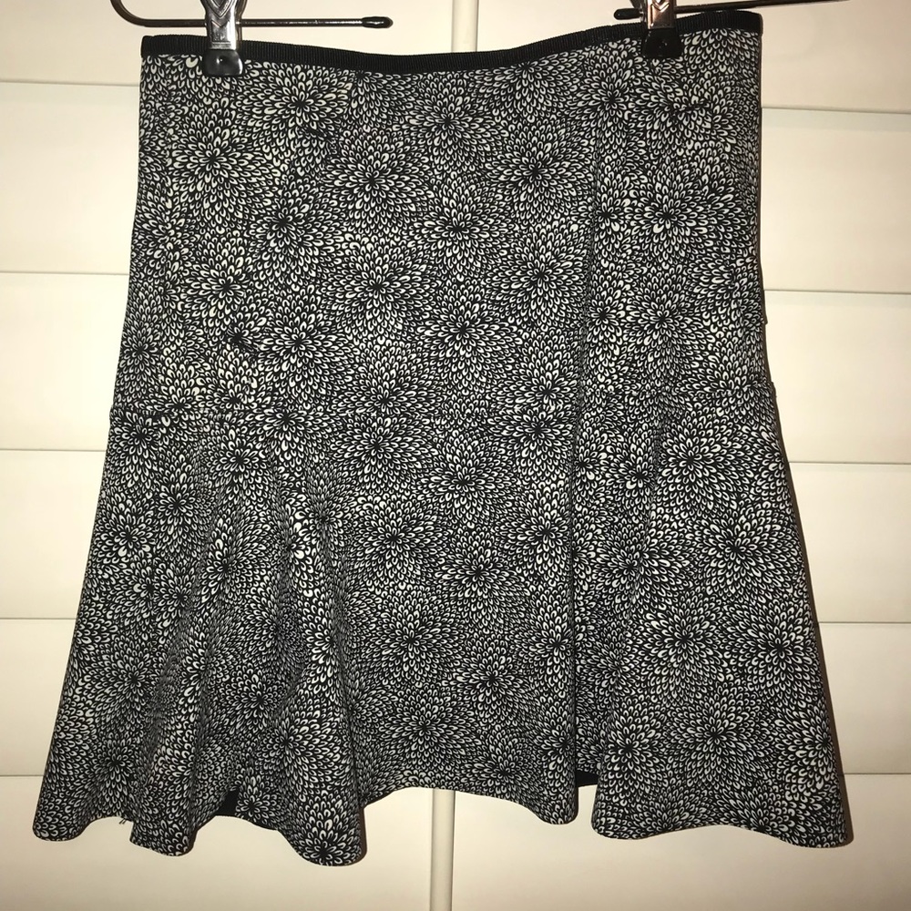 High waisted lululemon skirt